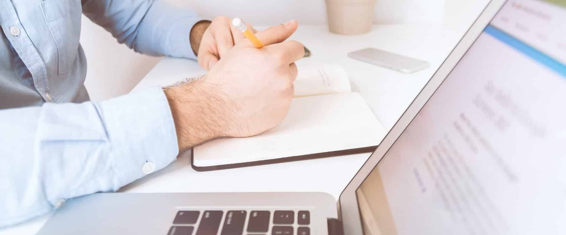 Diagnostiske træk og potentielle anvendelser af PPG-signal i sundhedsvæsenet: En systematisk gennemgang